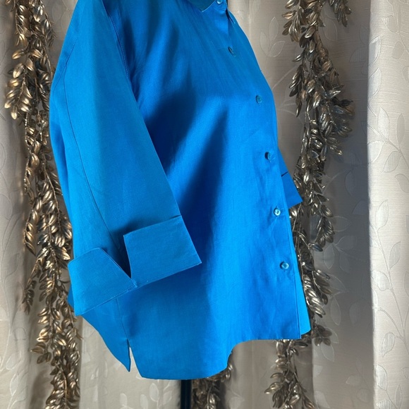 Blue Women's Top - Picture 5 of 10